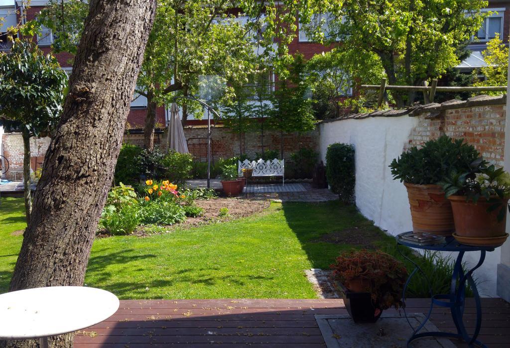 Bed & Breakfast Exterlaer แอนต์เวิร์ป ภายนอก รูปภาพ